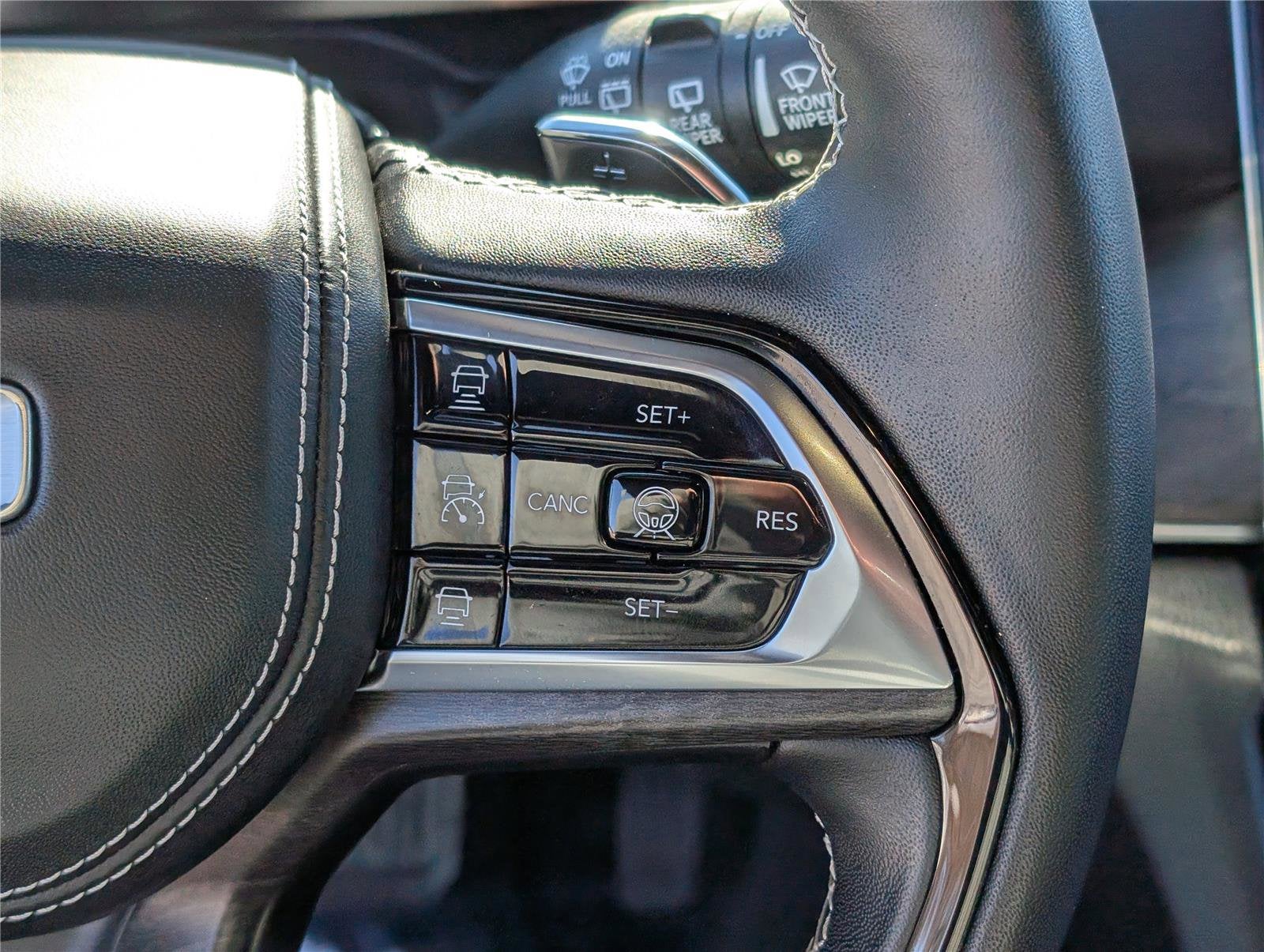 2023 Jeep Grand Cherokee 4xe Overland