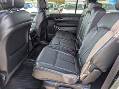 2022 Jeep Wagoneer Series III