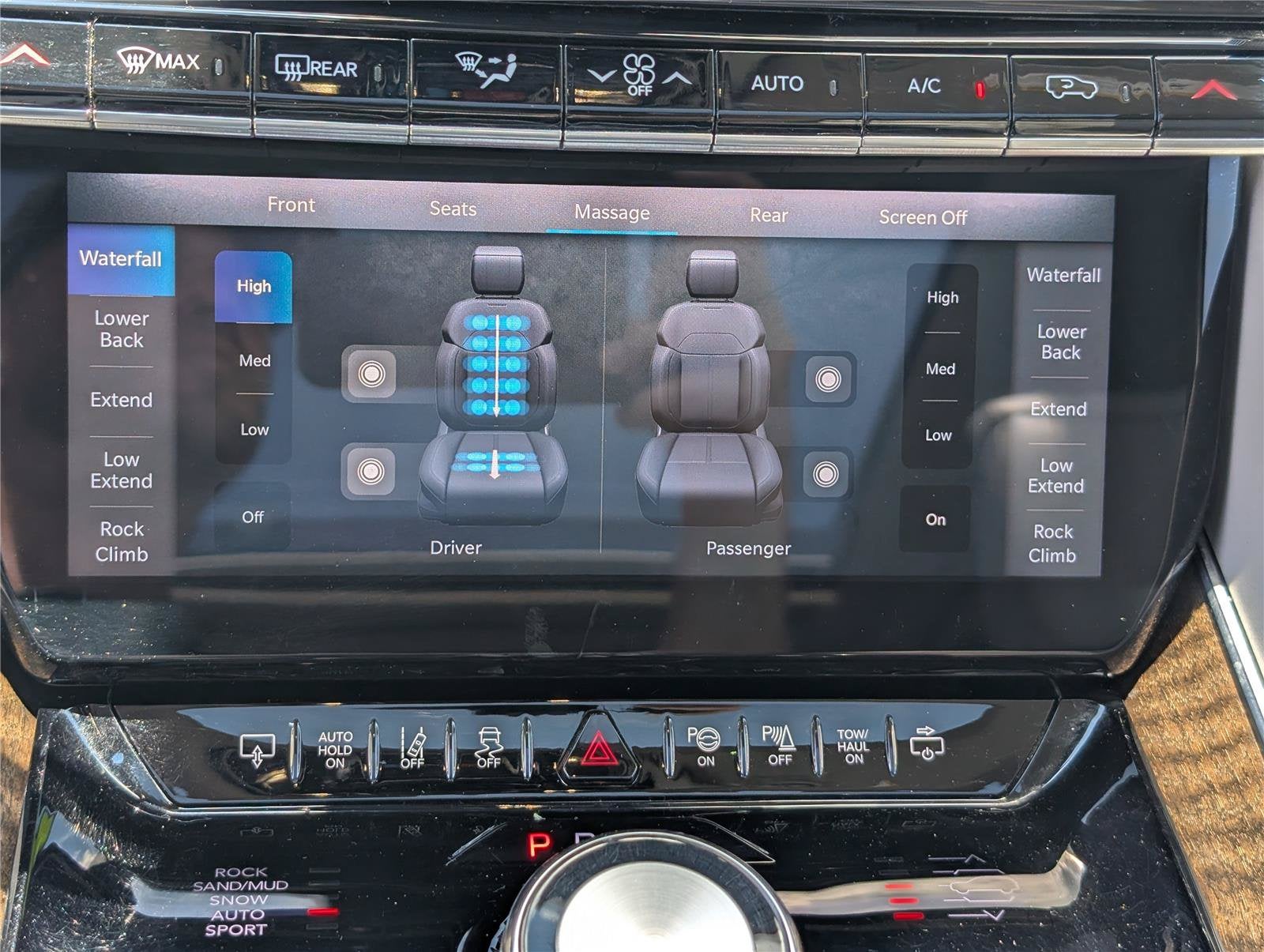 2022 Jeep Grand Wagoneer Series I