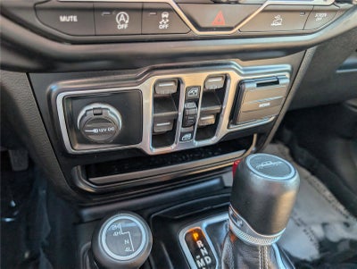 2022 Jeep Gladiator Overland