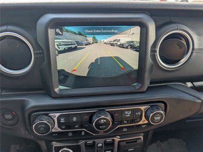 2022 Jeep Gladiator Overland