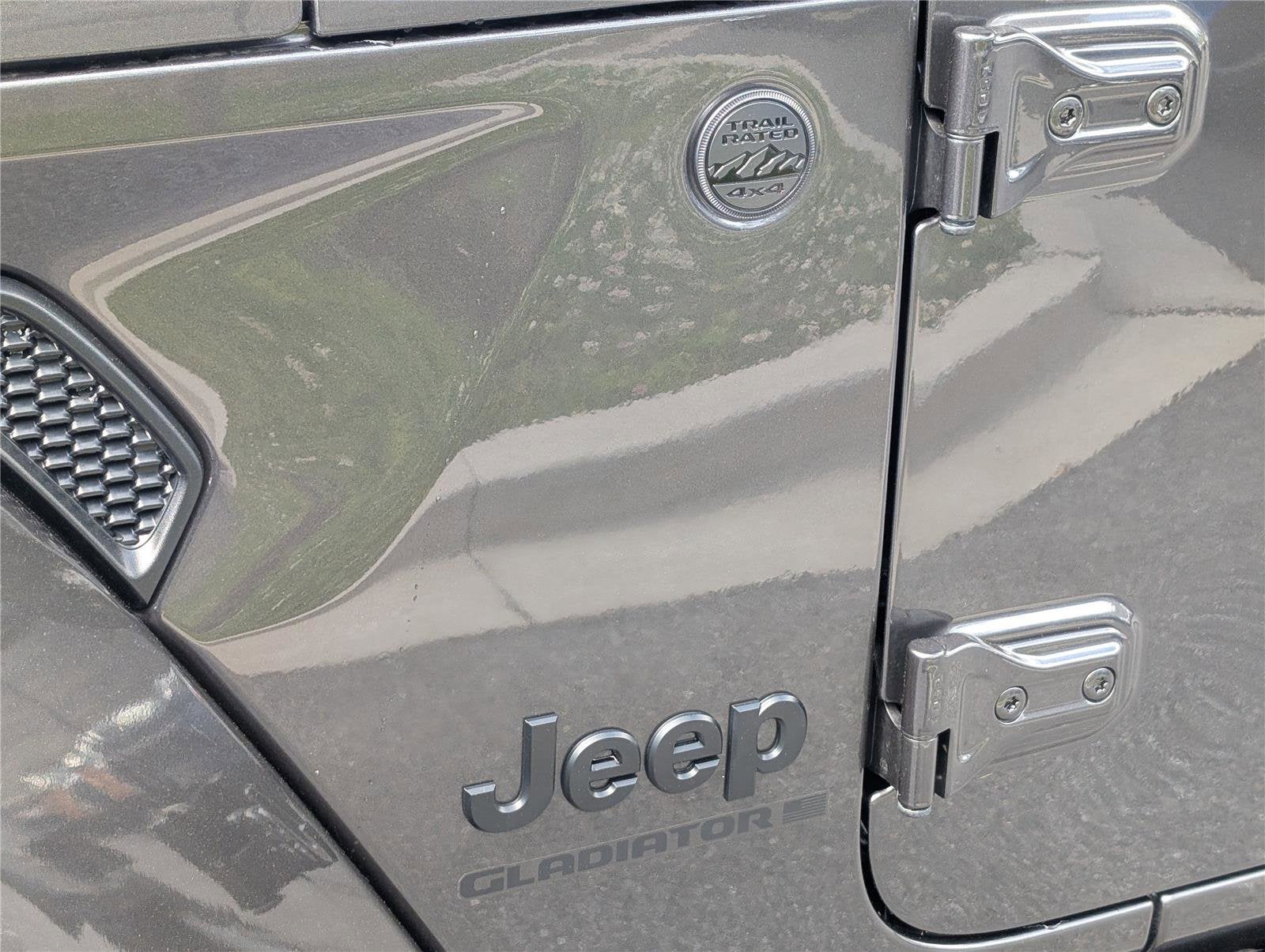 2025 Jeep Gladiator Nighthawk