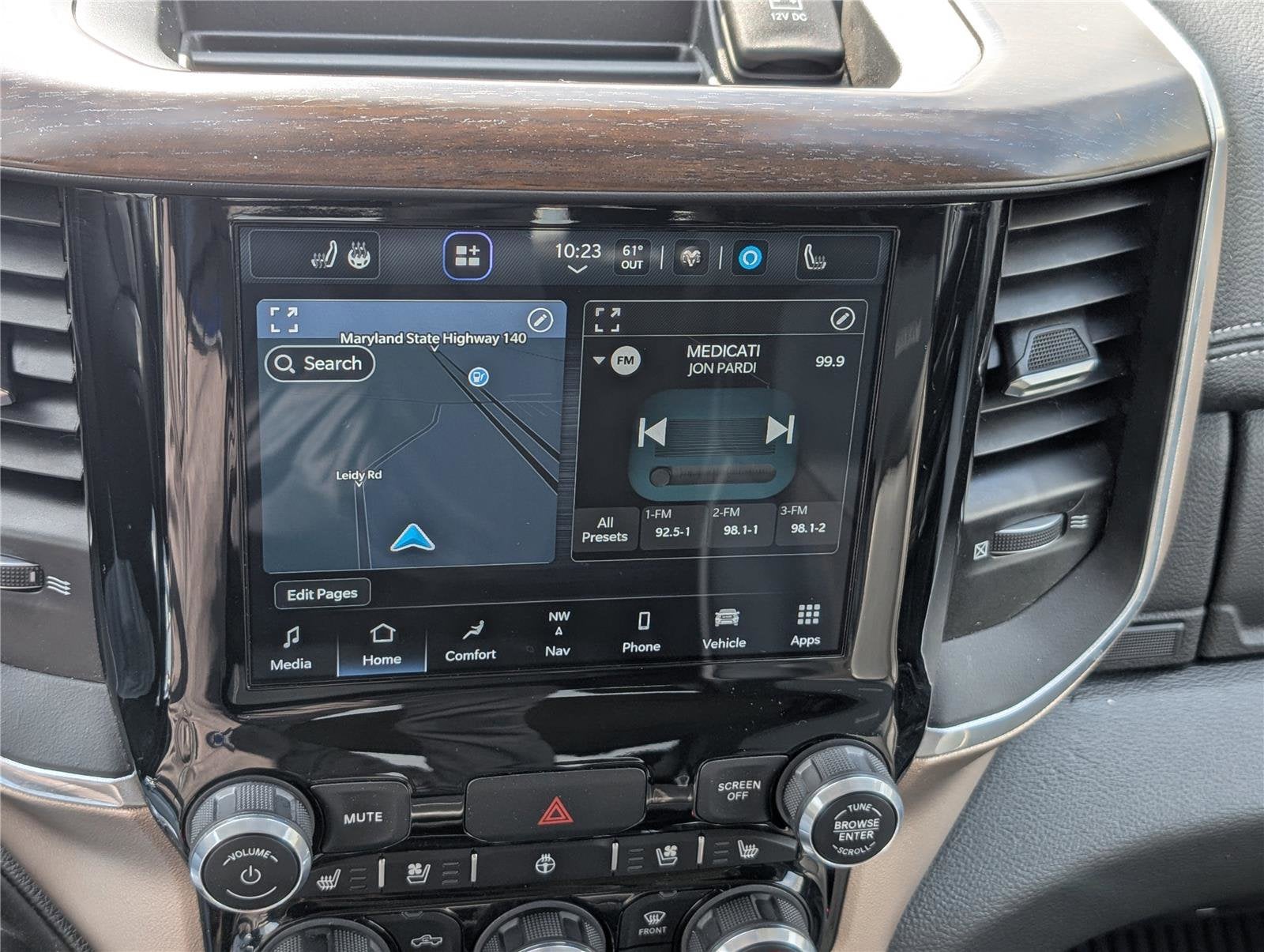 2022 RAM 1500 Laramie