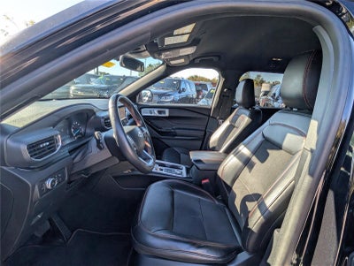 2022 Ford Explorer ST-Line