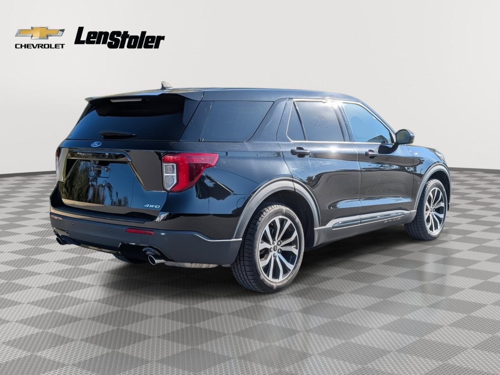 2022 Ford Explorer ST-Line