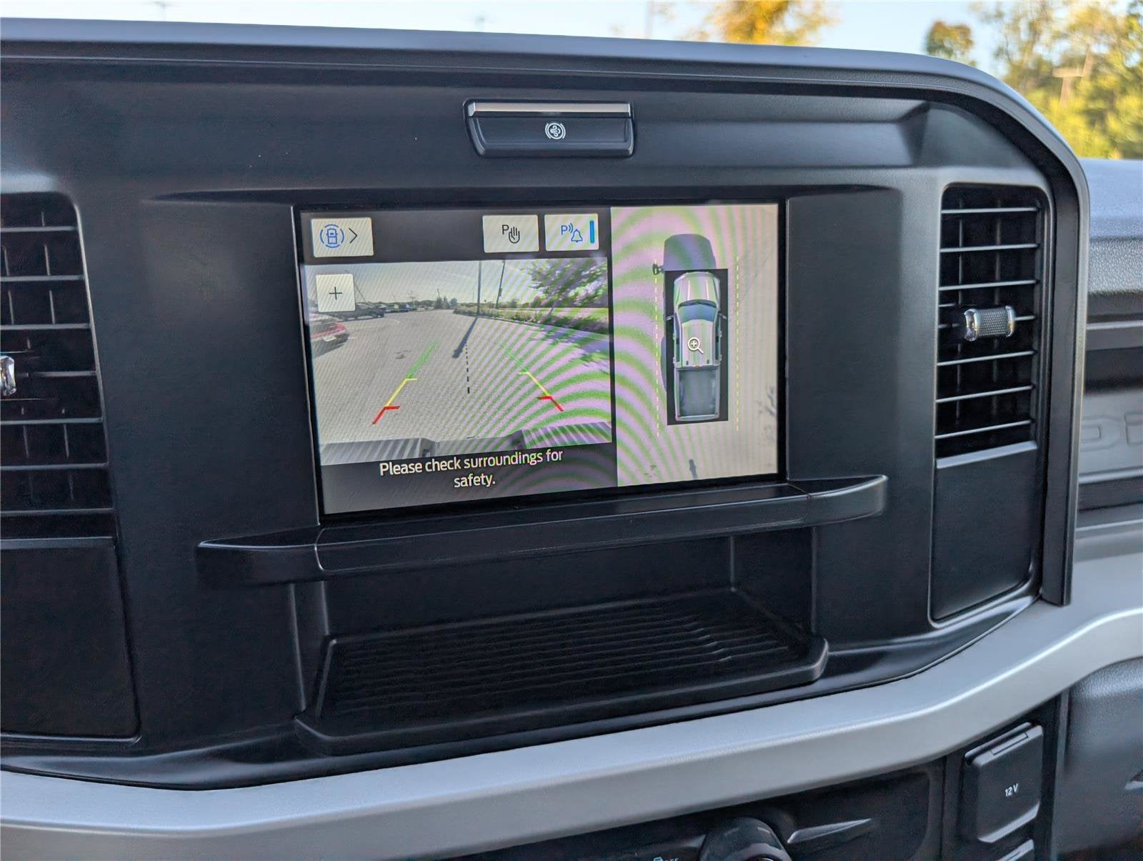 2025 Ford Super Duty F-350 DRW XL