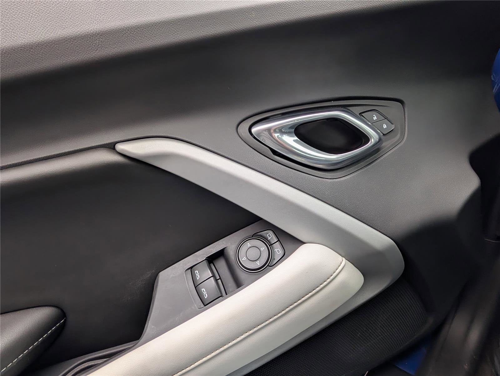 2023 Chevrolet Camaro LT1