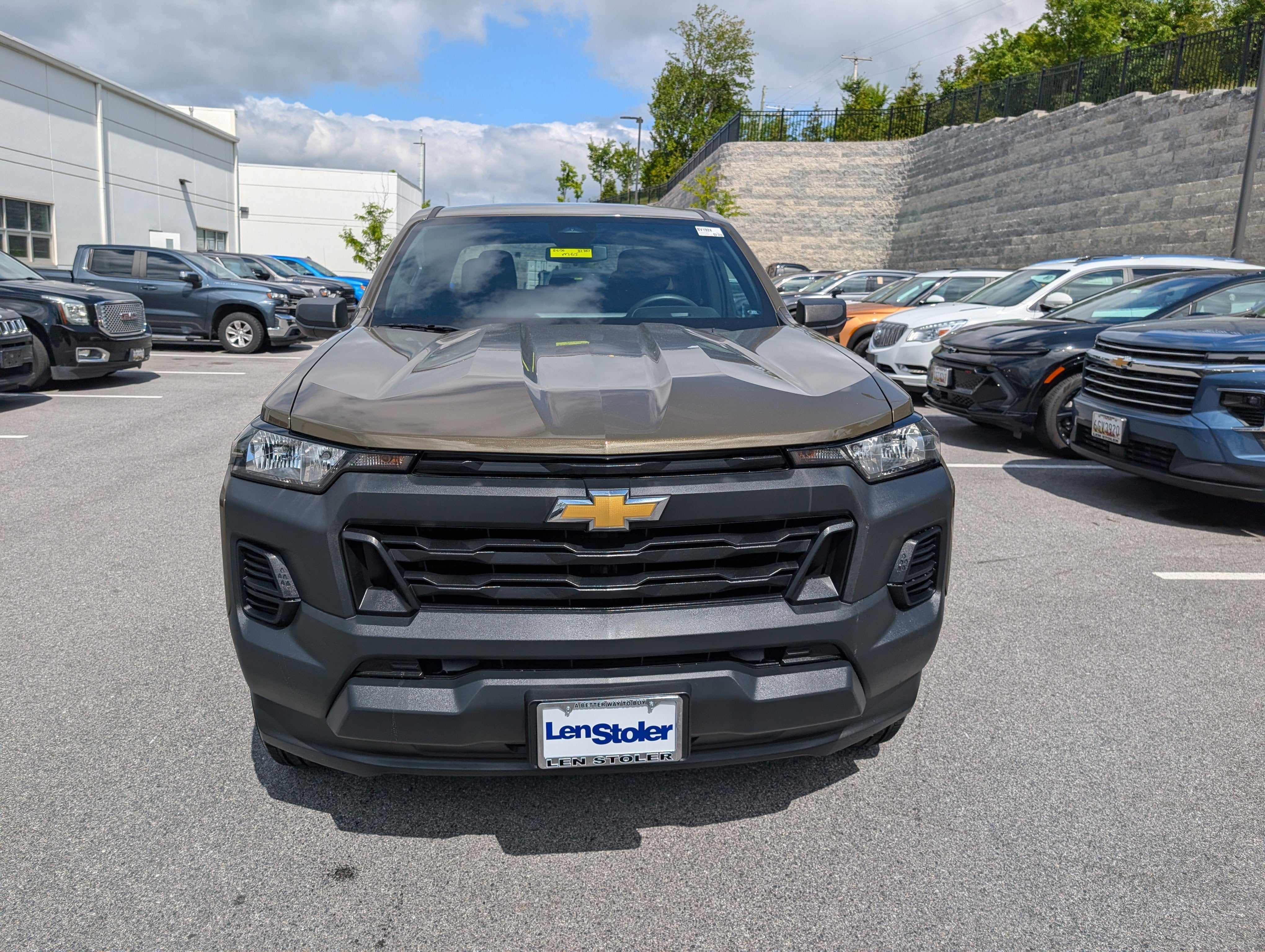 2023 Chevrolet Colorado WT