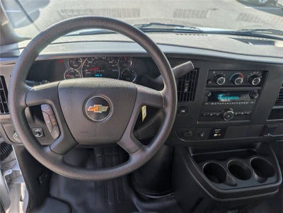 2025 Chevrolet Express Cargo WT