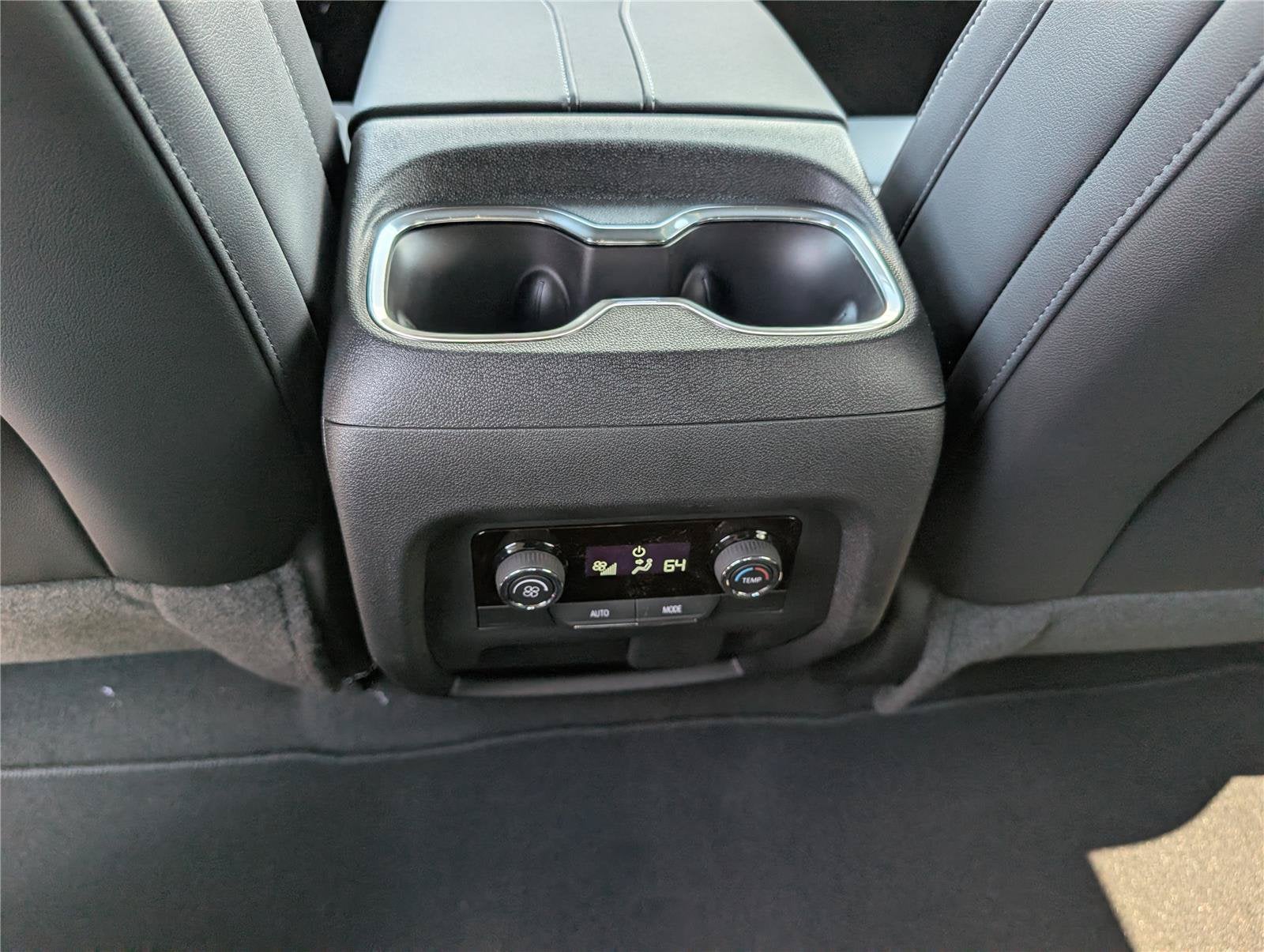 2026 Chevrolet Traverse LT - Photo 16
