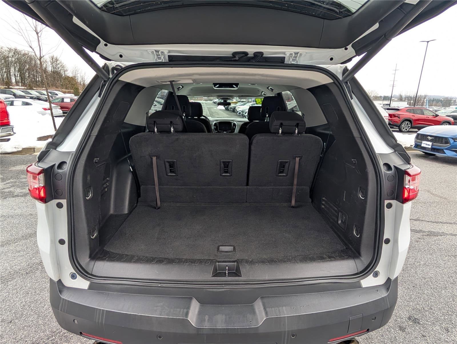 2018 Chevrolet Traverse LT Cloth