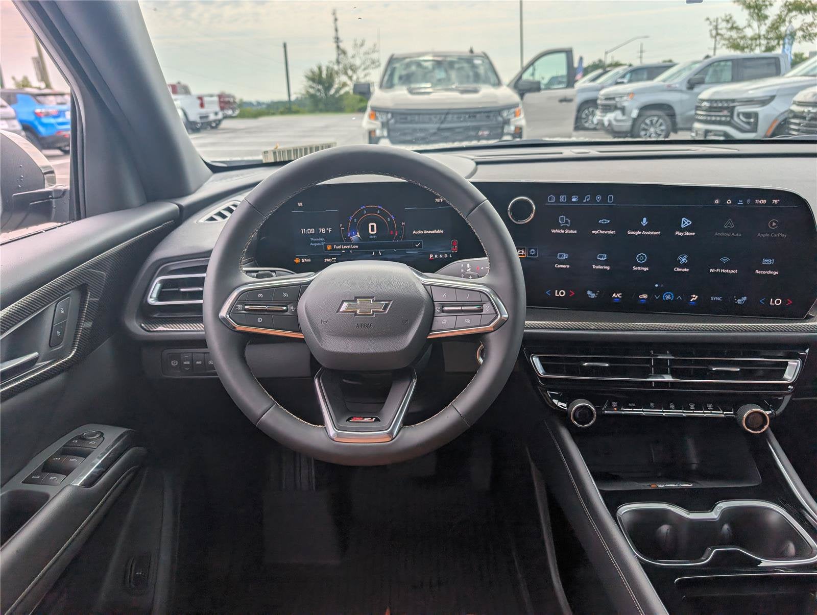 2027 Chevrolet Traverse Z71 - Photo 17