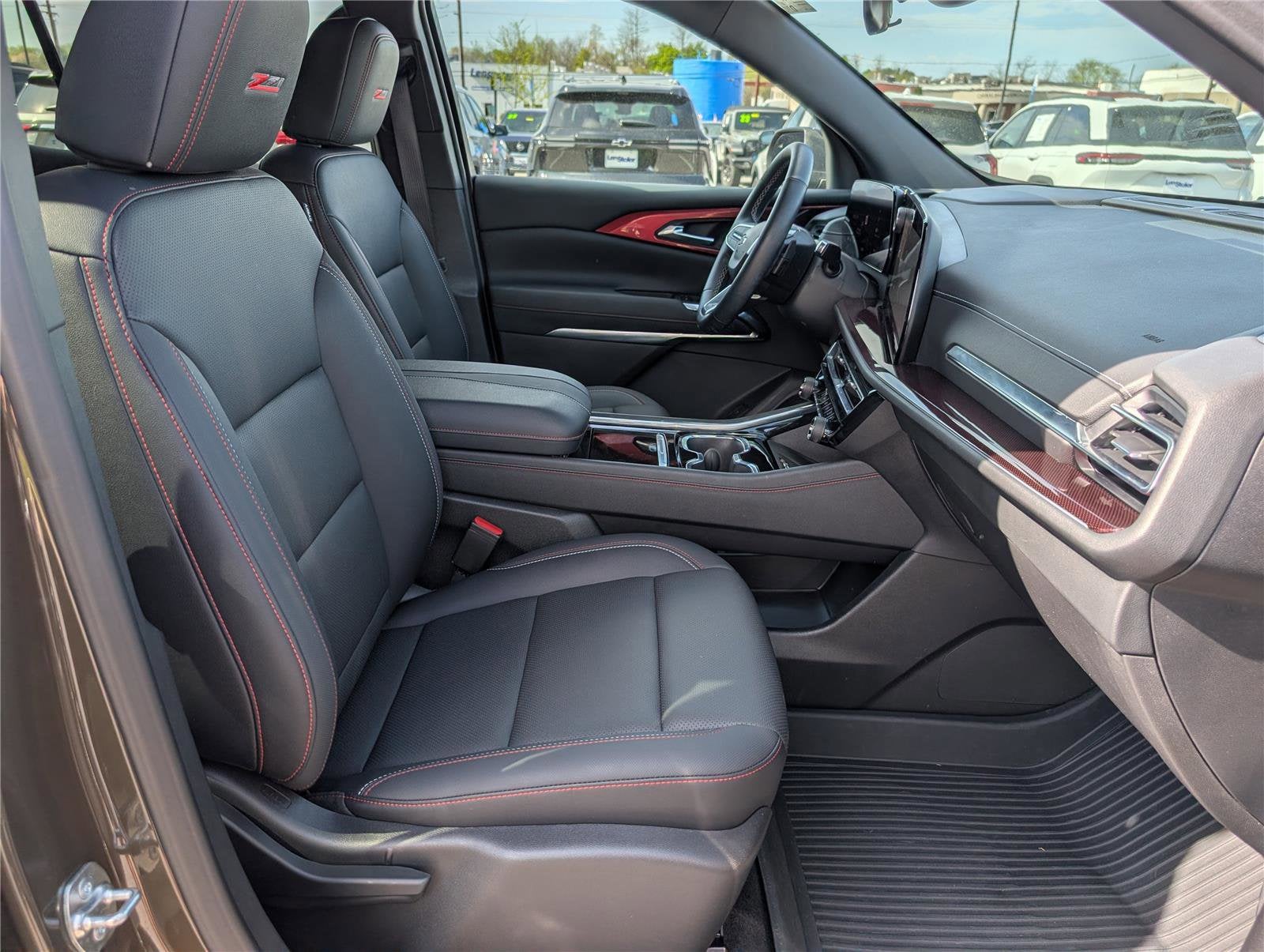 2025 Chevrolet Traverse Z71