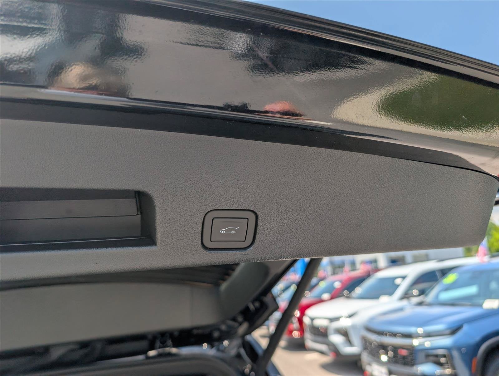2026 Chevrolet Traverse High Country - Photo 11