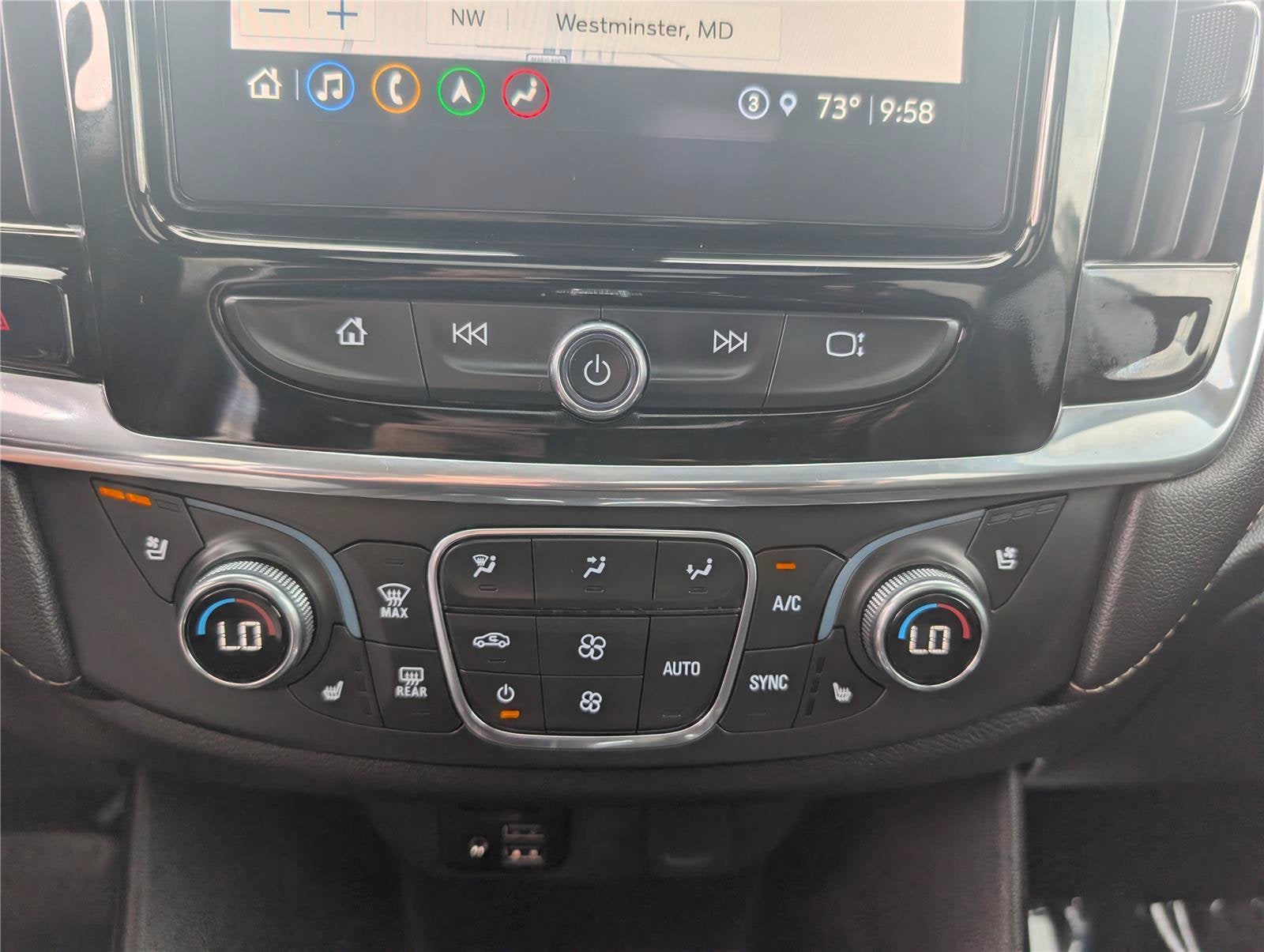 2023 Chevrolet Traverse Premier