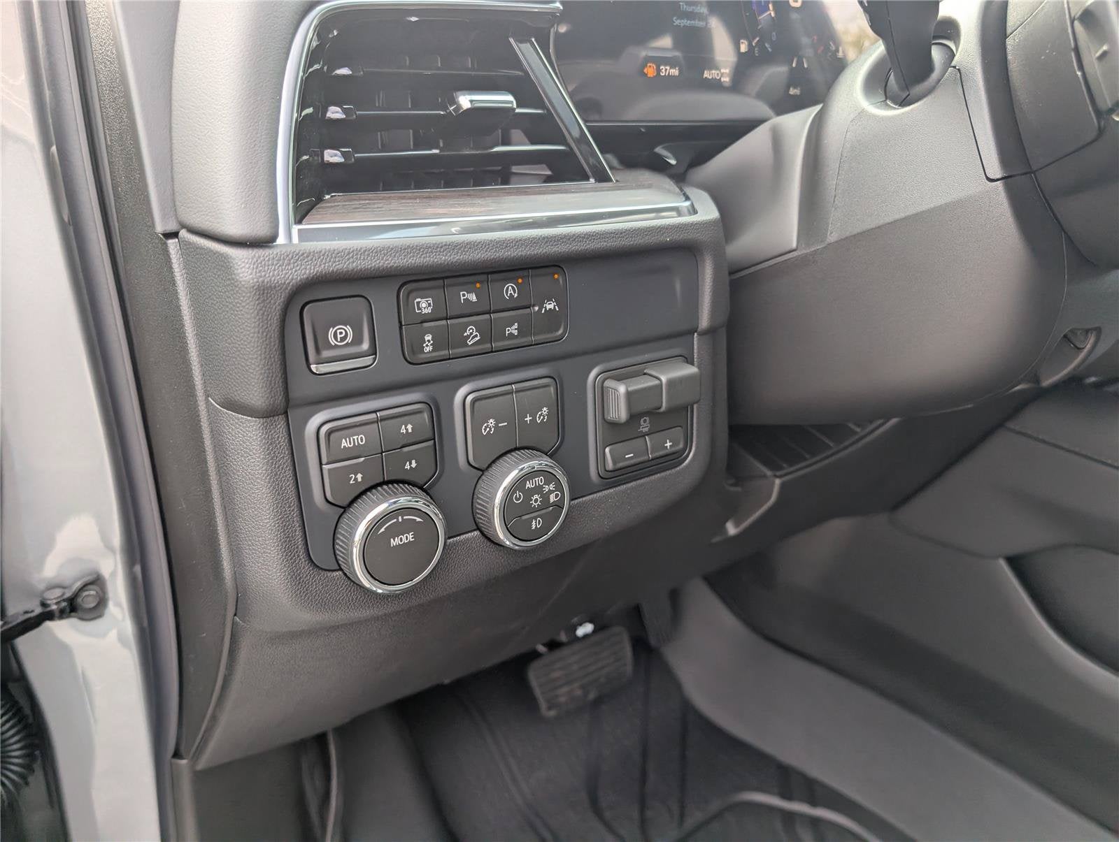 2027 Chevrolet Tahoe LT