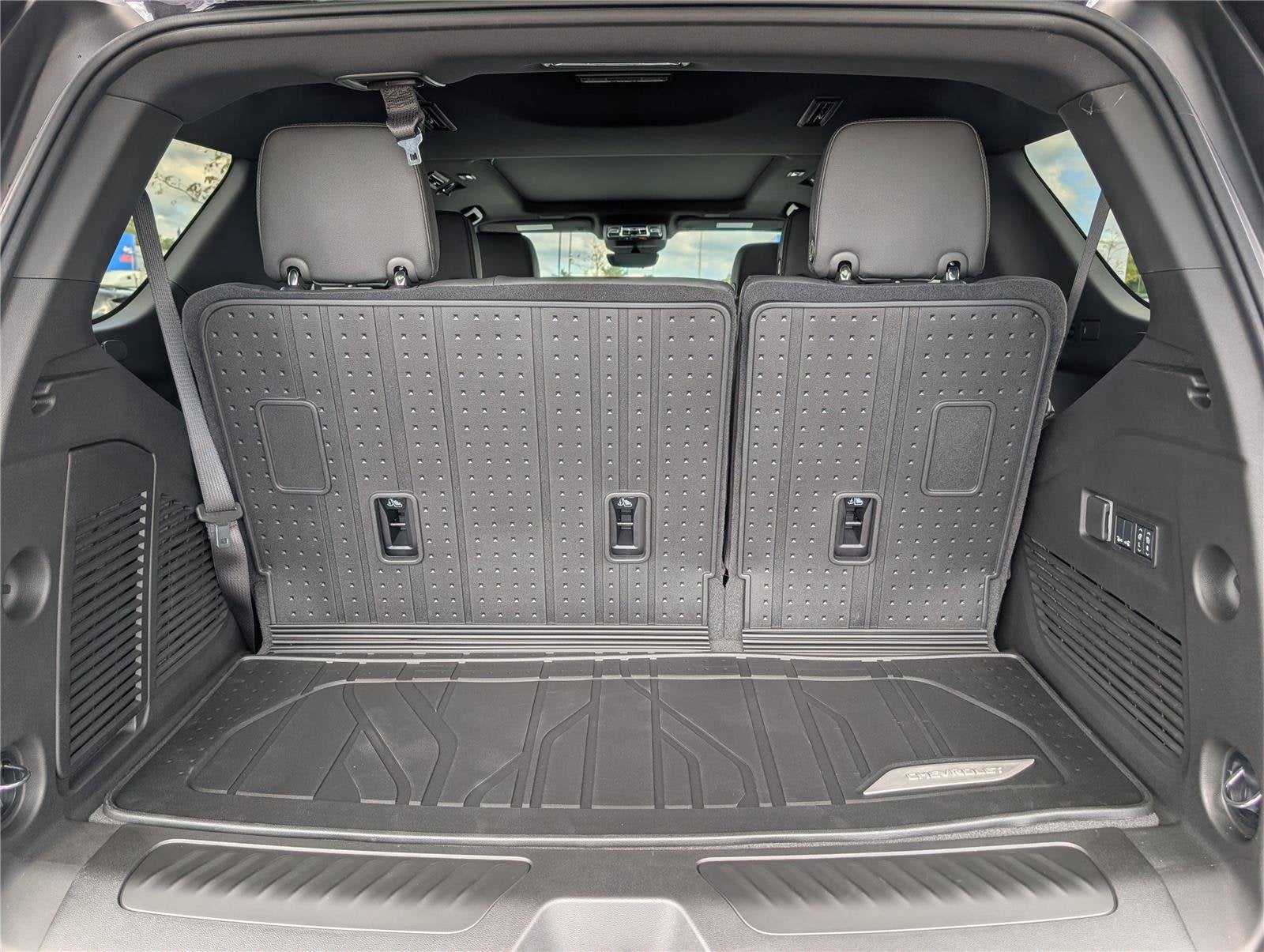 2027 Chevrolet Tahoe LT