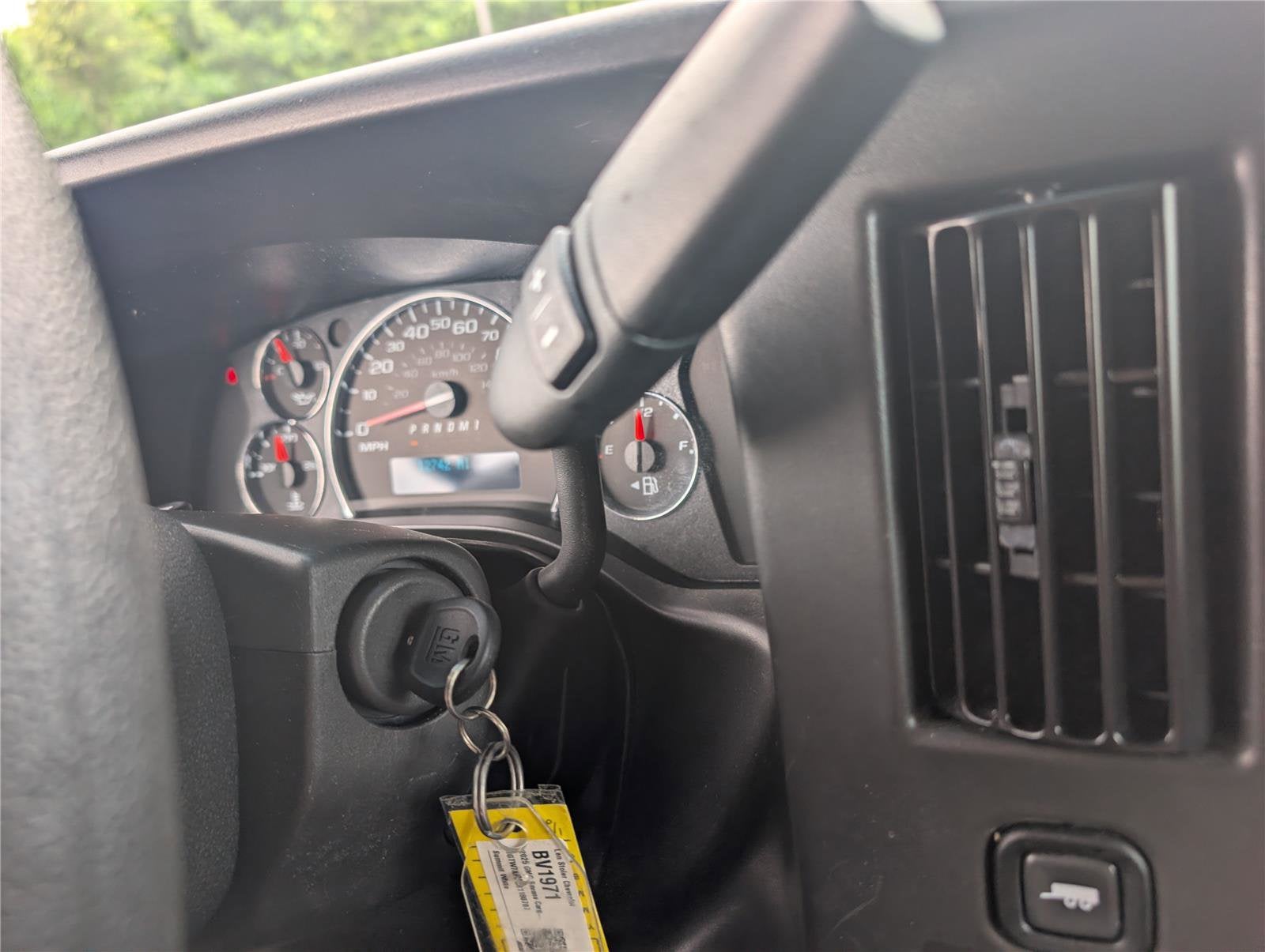 2025 GMC Savana Cargo Work Van