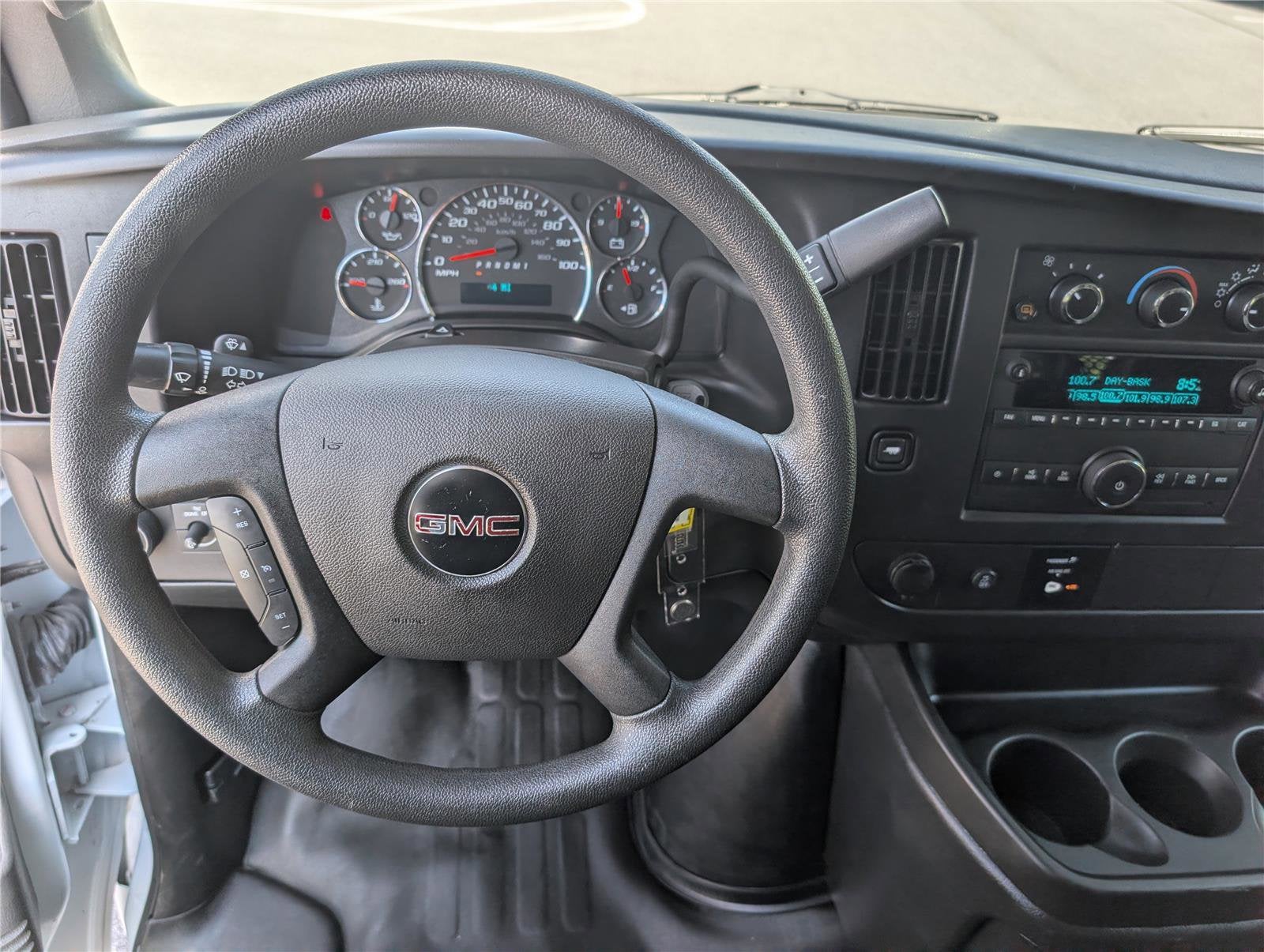 2024 GMC Savana Cargo 2500 Work Van