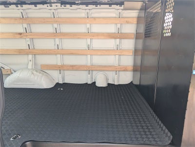 2025 GMC Savana Cargo Work Van