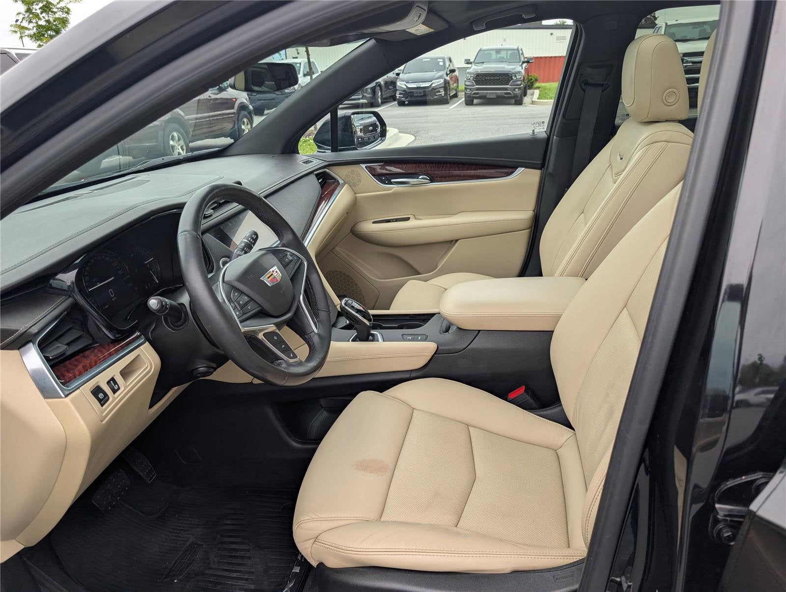 2018 Cadillac XT5 Premium Luxury FWD