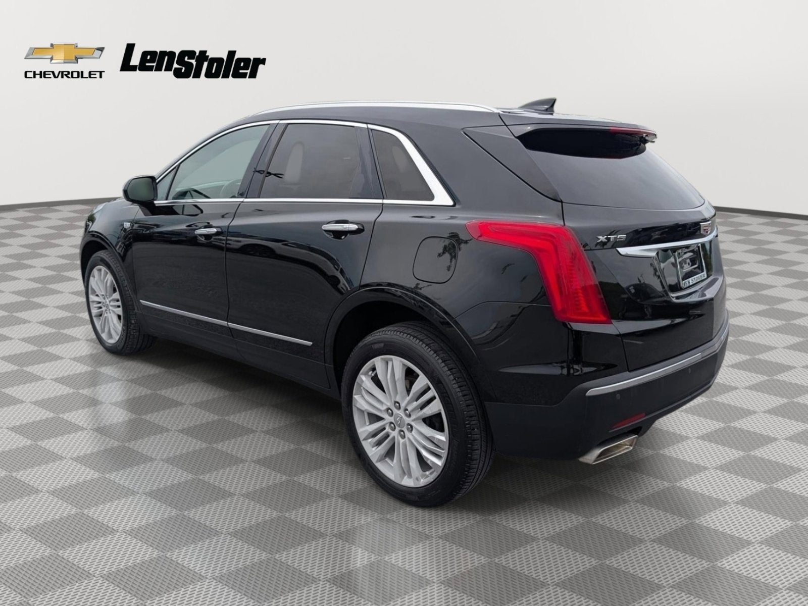 2018 Cadillac XT5 Premium Luxury FWD