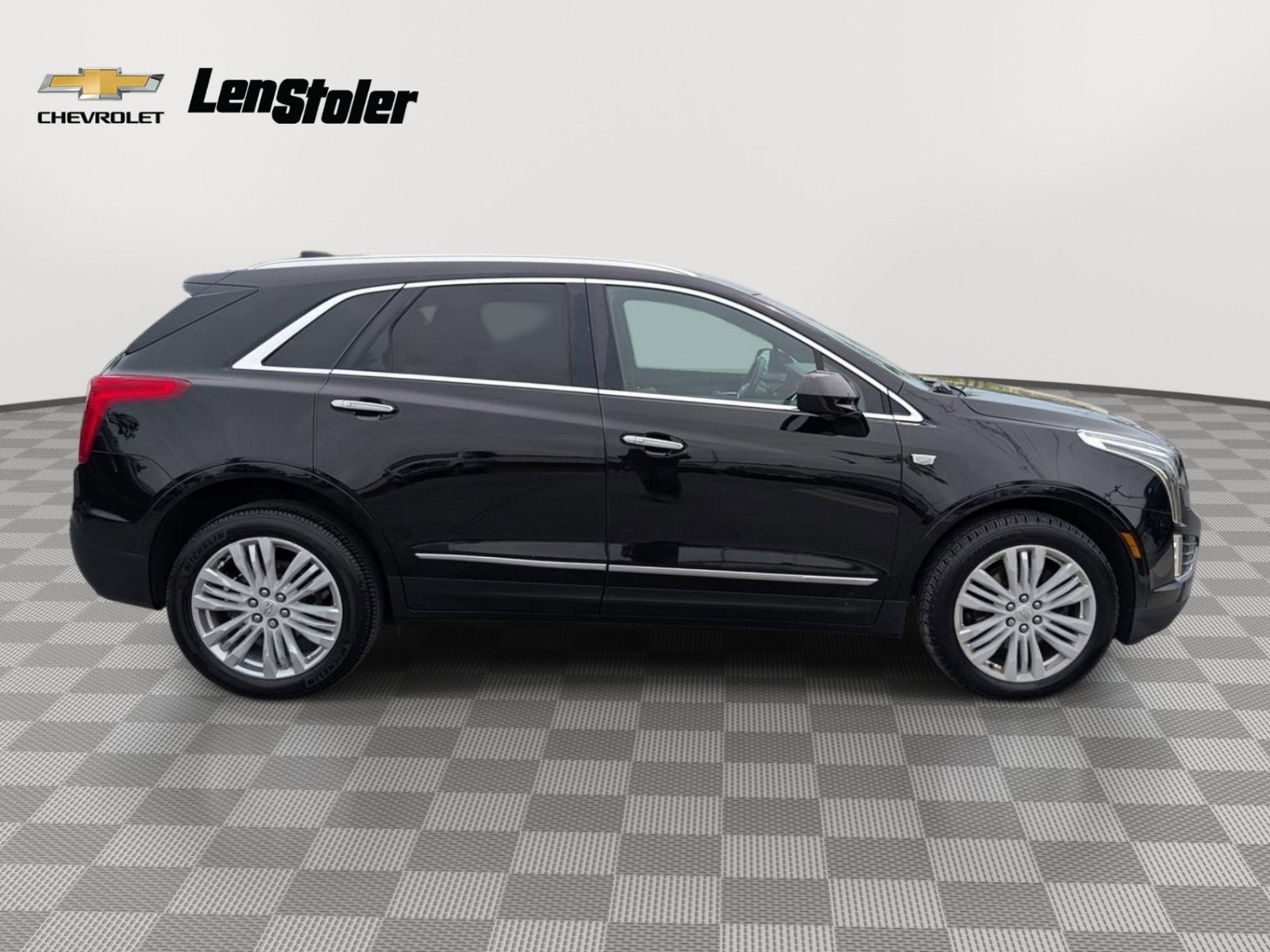 2018 Cadillac XT5 Premium Luxury FWD