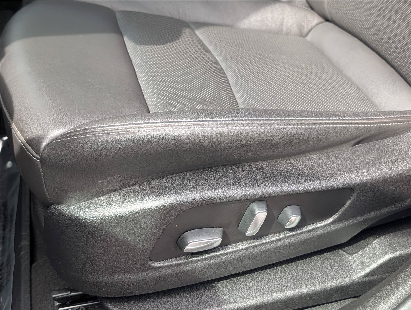 2020 Cadillac XT6 FWD Premium Luxury