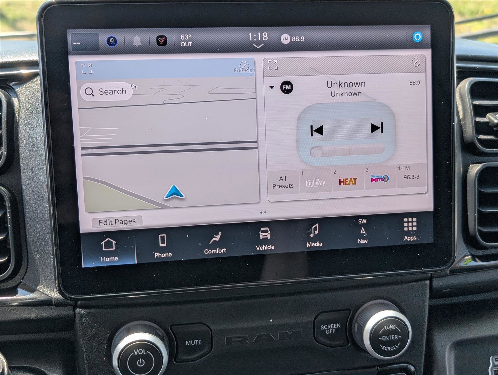 2024 RAM ProMaster Cargo Van Tradesman