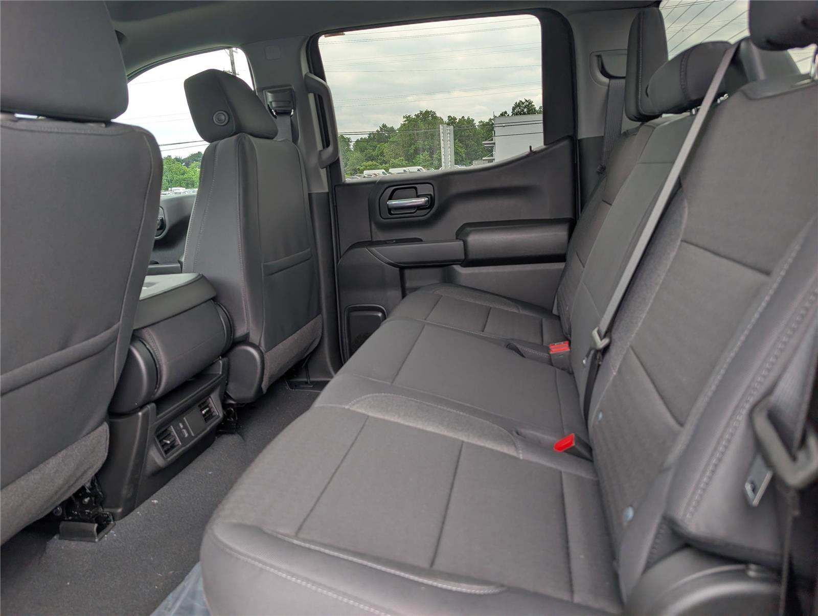 2026 Chevrolet Silverado 1500 Custom Trail Boss - Photo 11