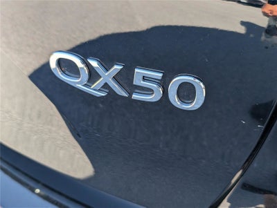 2023 INFINITI QX50 LUXE