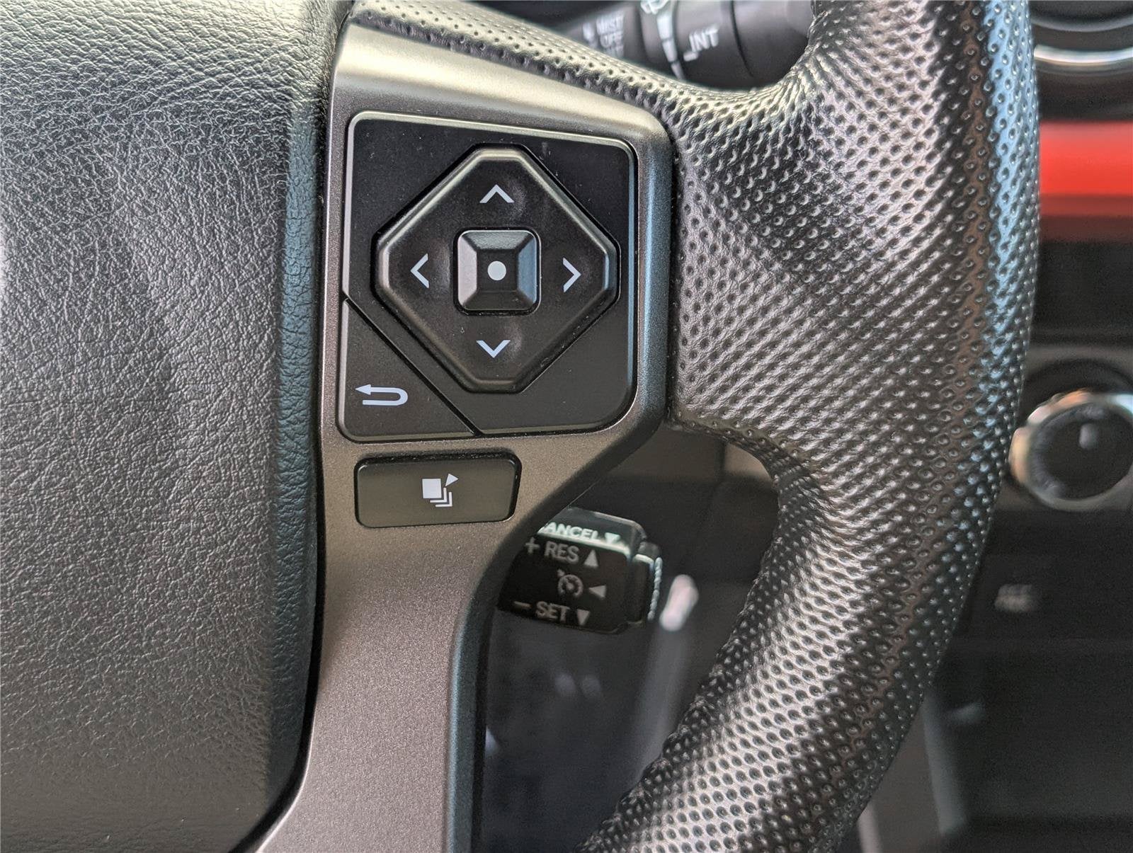 2016 Toyota Tacoma SR5