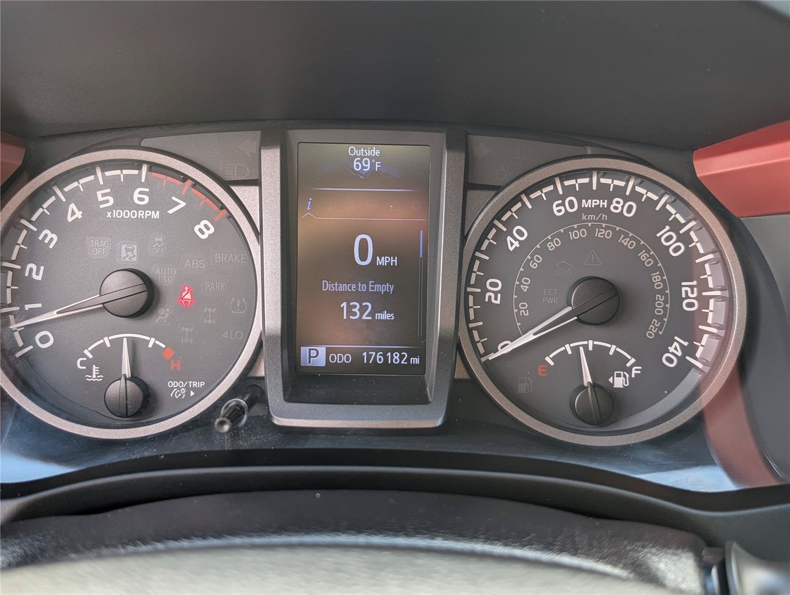 2016 Toyota Tacoma SR5