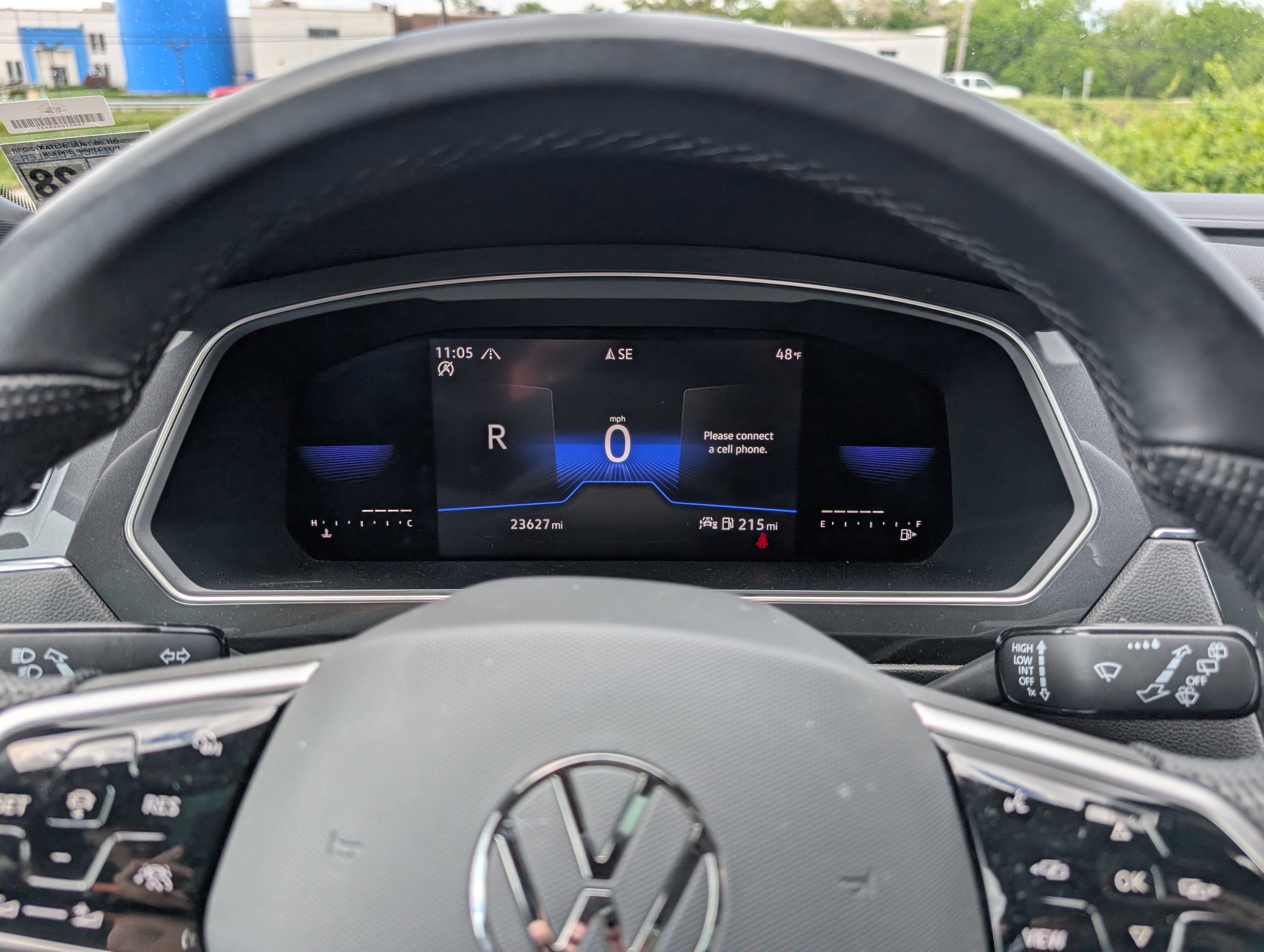 2023 Volkswagen Tiguan SE R-Line Black