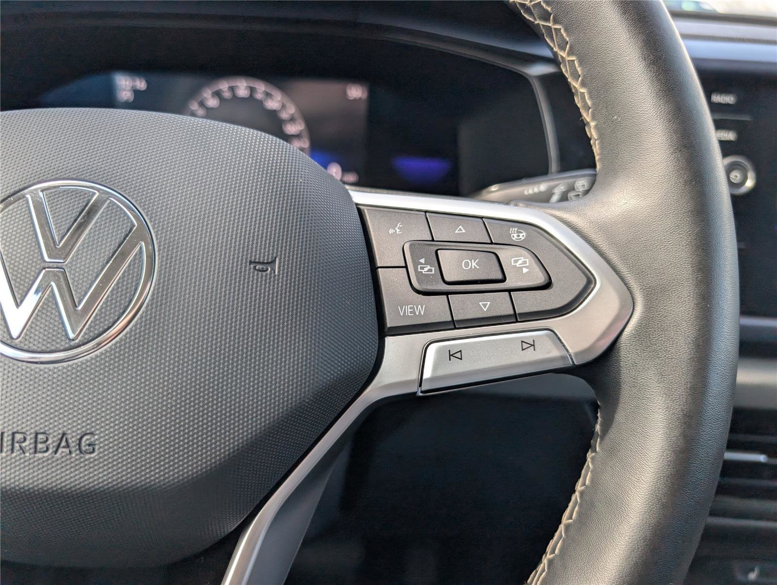 2023 Volkswagen Taos SE