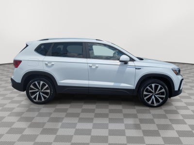 2022 Volkswagen Taos SE