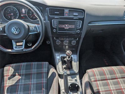 2017 Volkswagen Golf GTI S