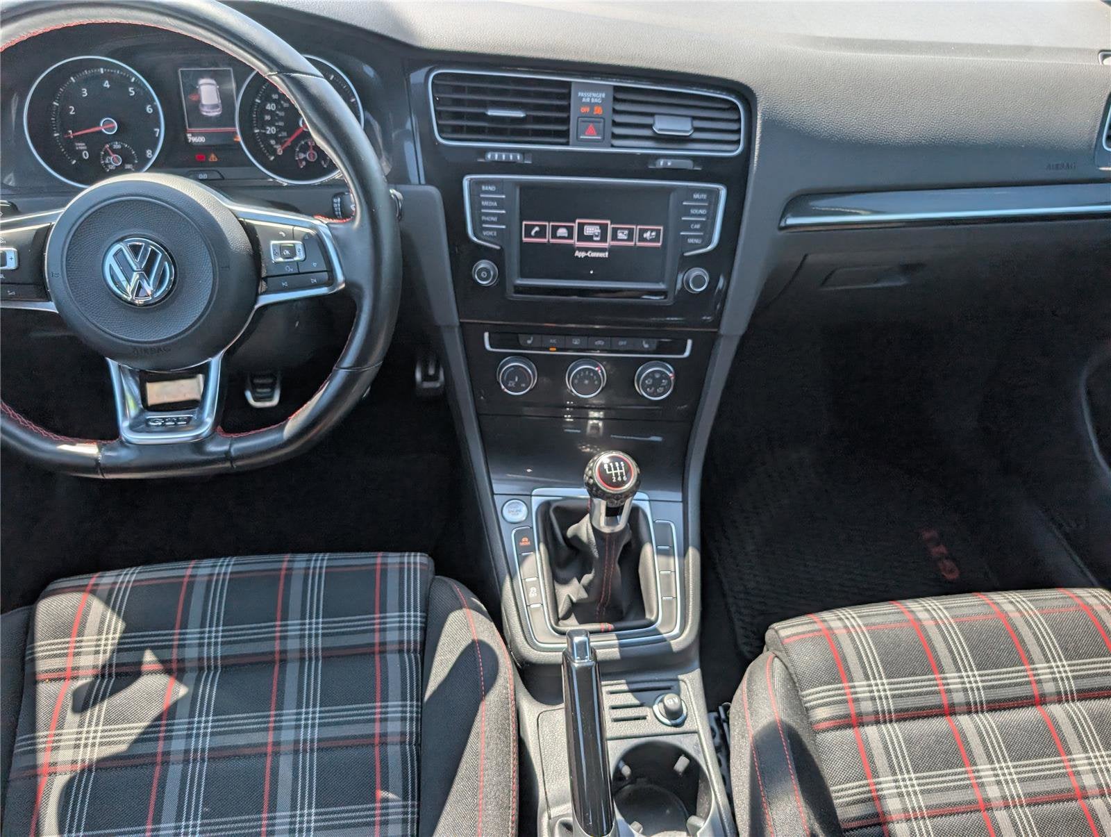 2017 Volkswagen Golf GTI S
