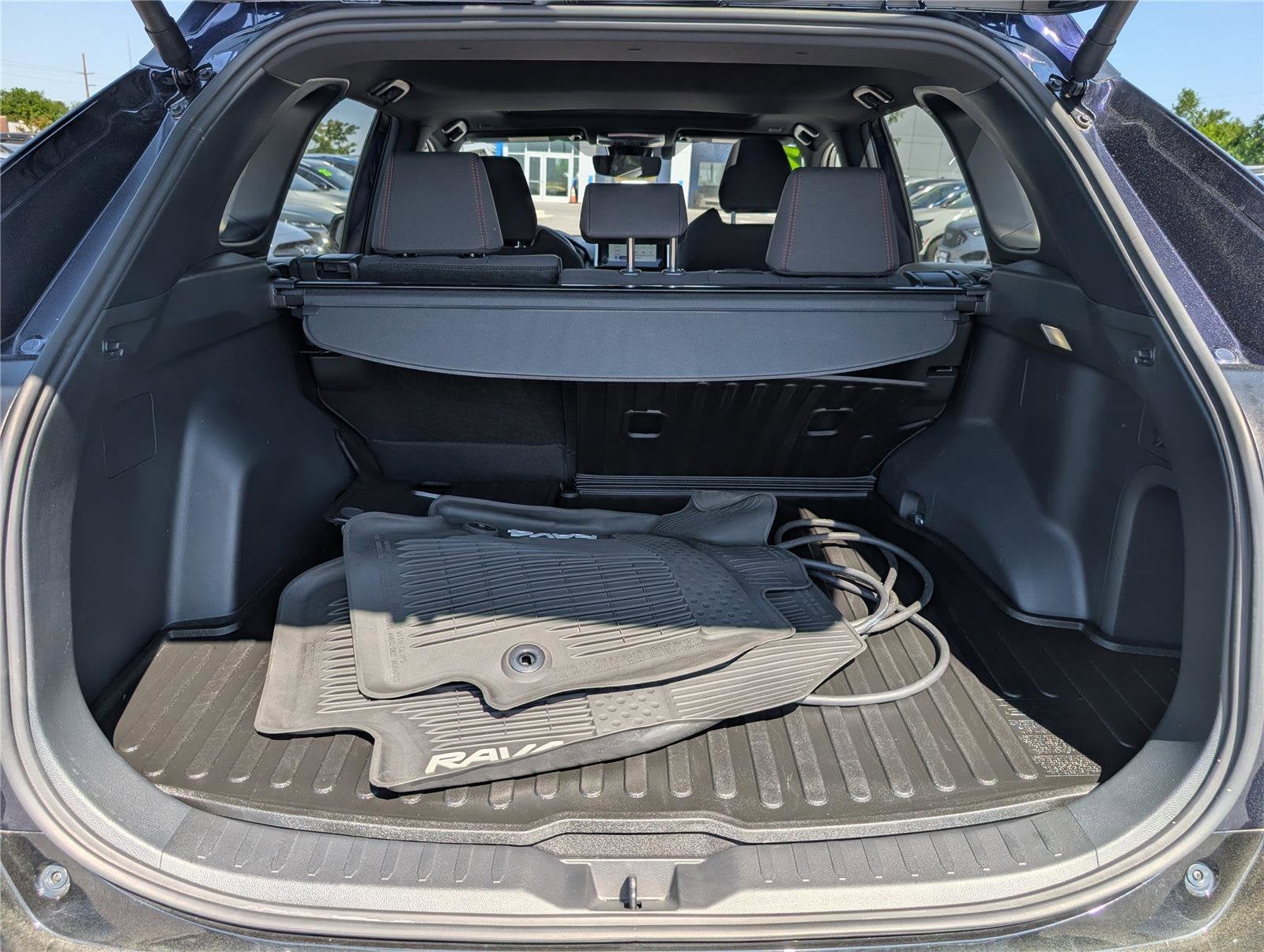 2024 Toyota RAV4 Prime SE
