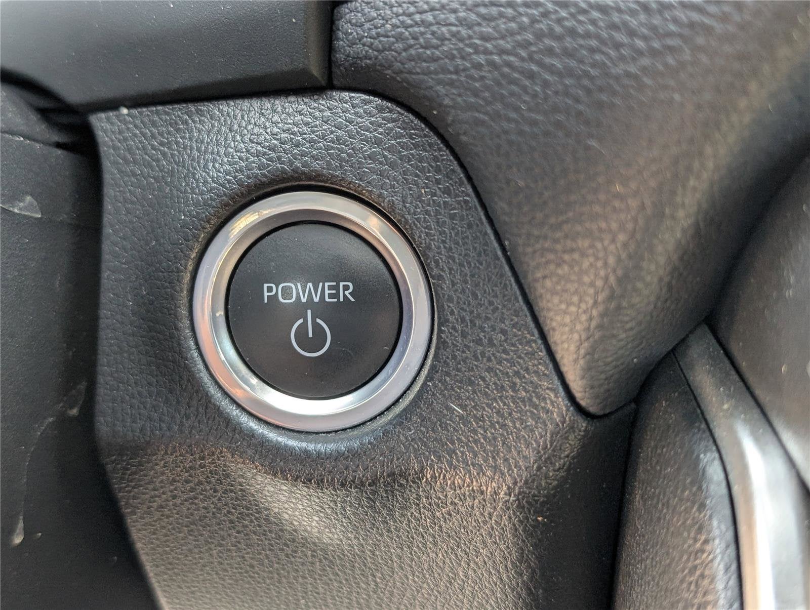 2024 Toyota RAV4 Prime SE