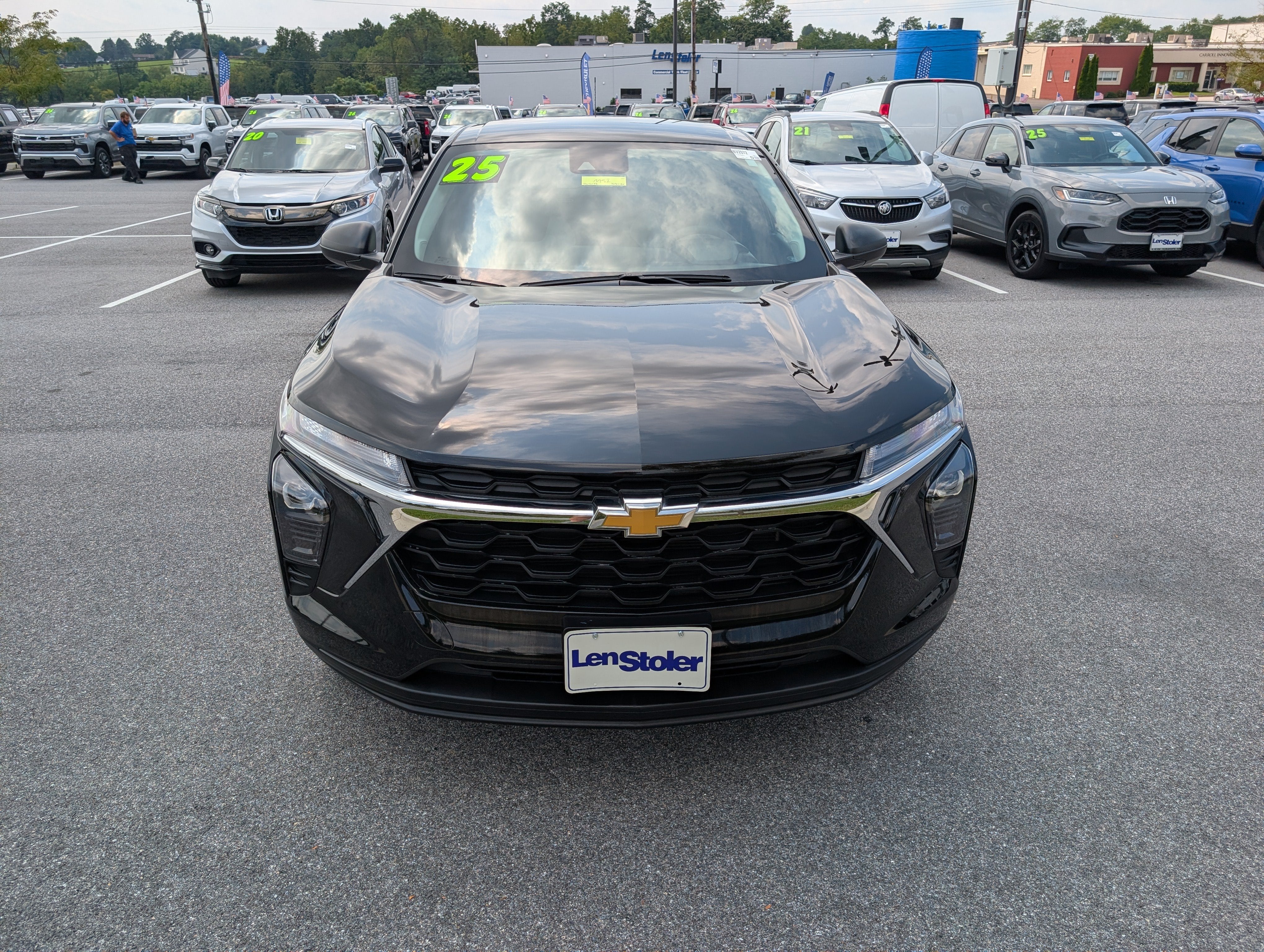 2025 Chevrolet Trax LS
