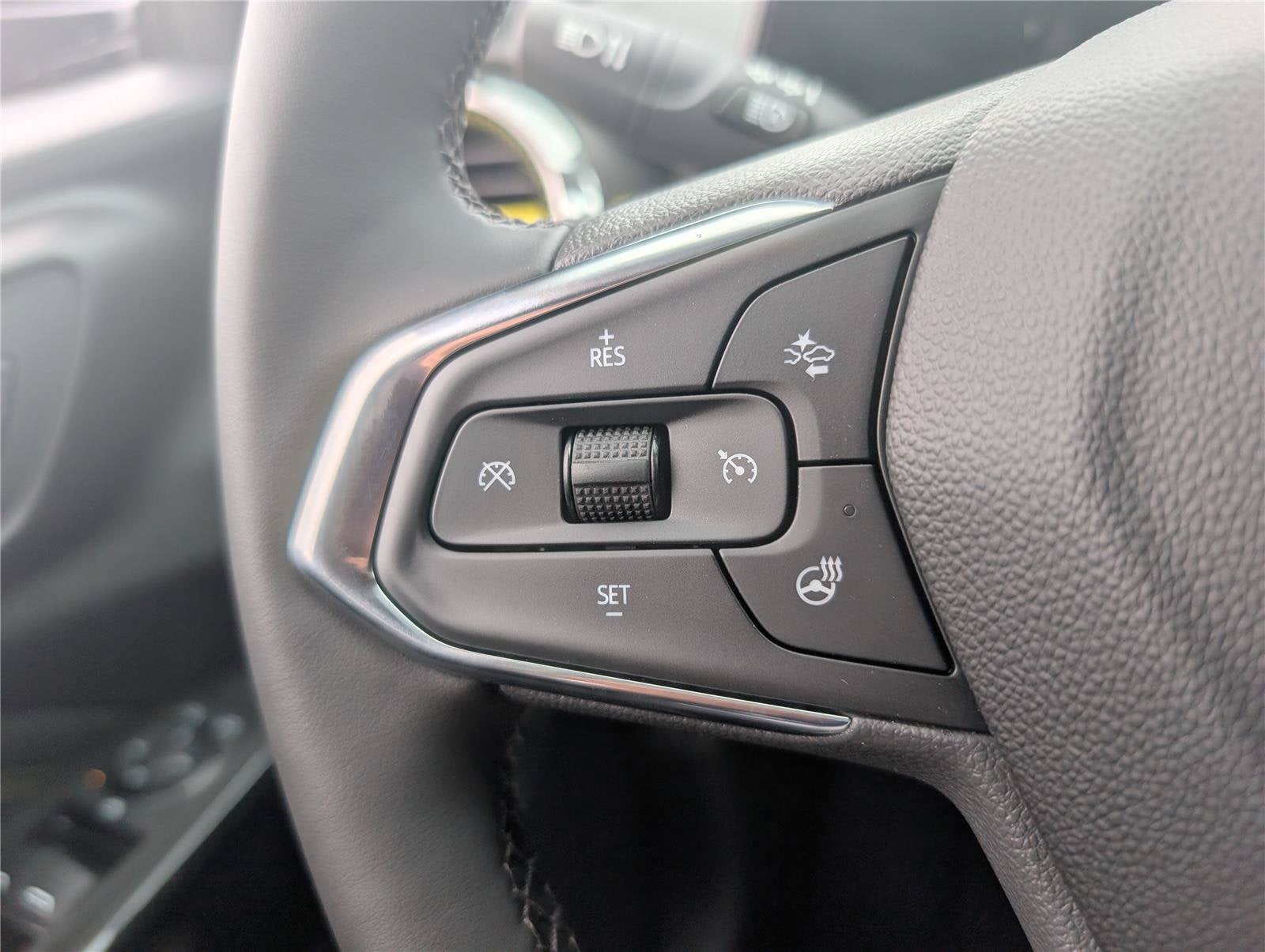 2026 Chevrolet Trax LT - Photo 18