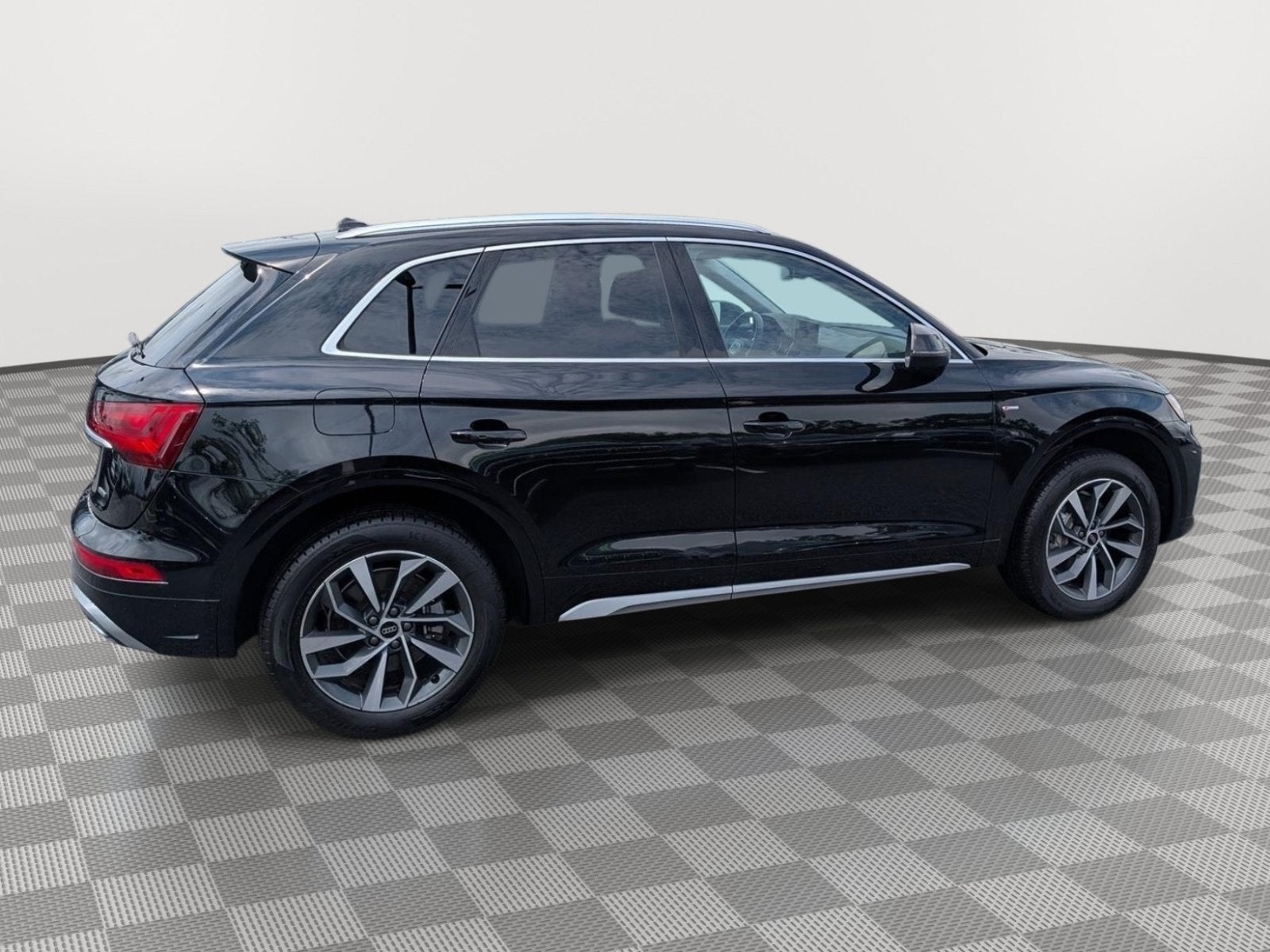 2023 Audi Q5 S line Premium