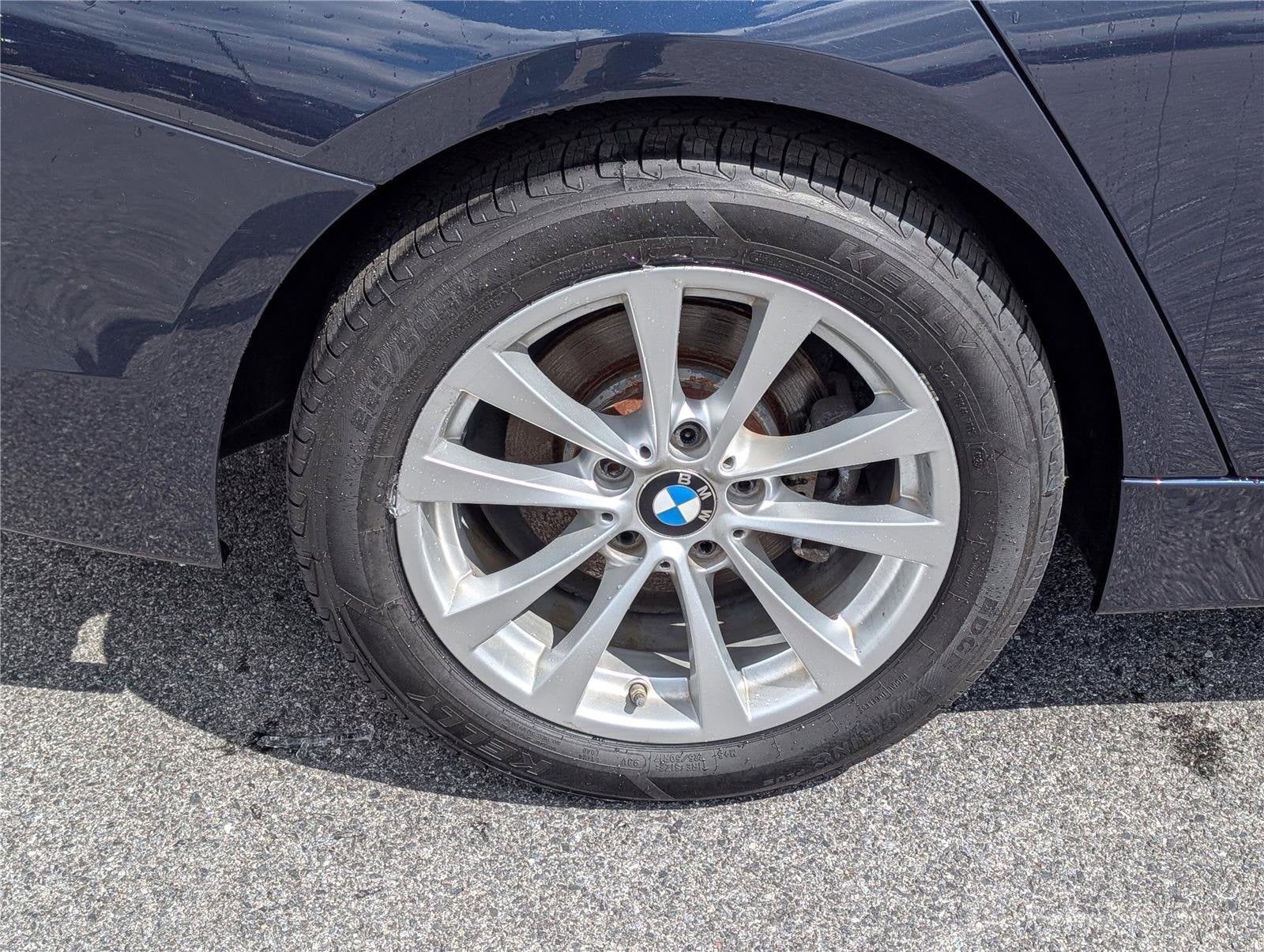 2017 BMW 3 Series 320i xDrive