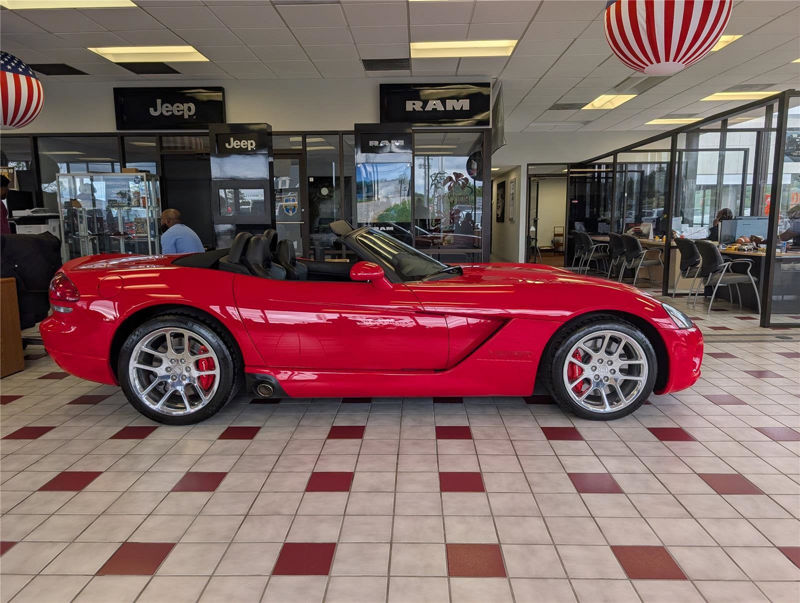 2005 Dodge Viper SRT10