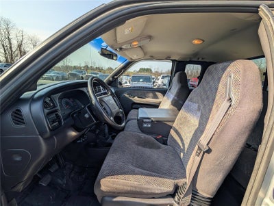 2001 Dodge Ram 3500 4dr Quad Cab 155" WB DRW 4WD