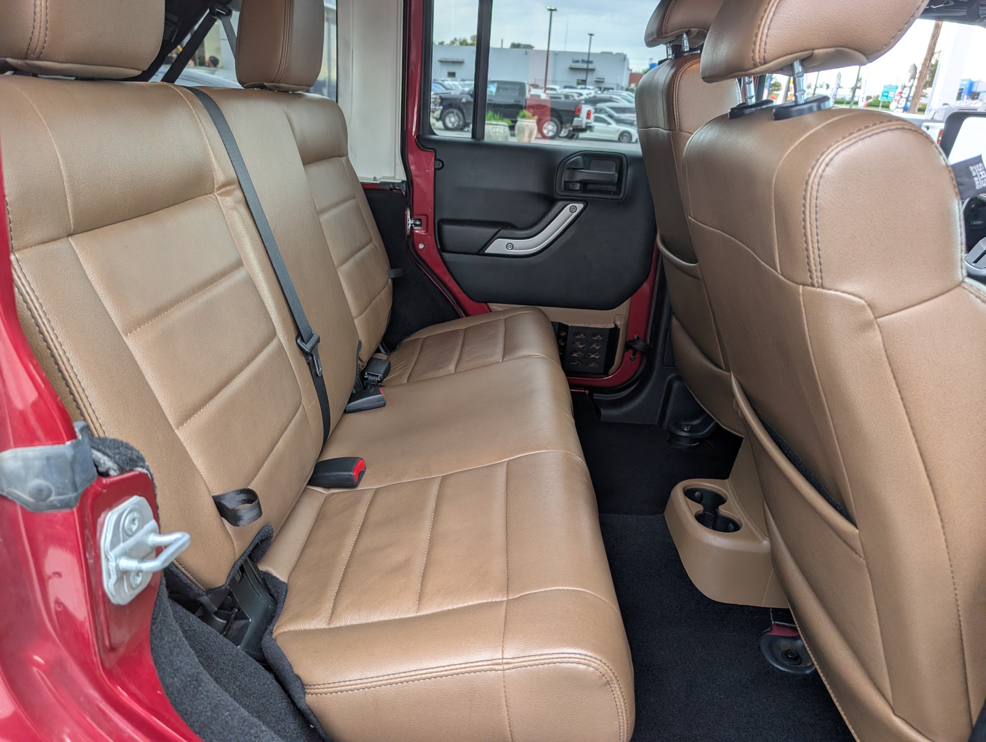 2012 Jeep Wrangler Unlimited Sahara