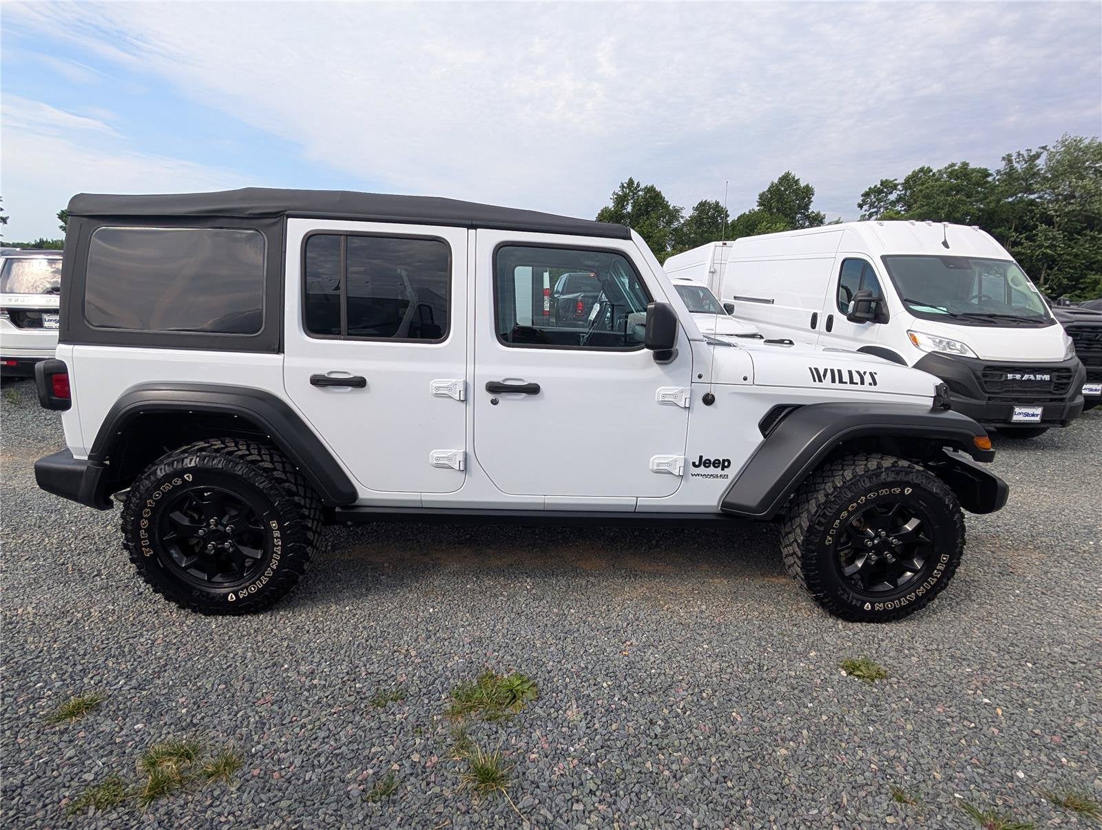 2022 Jeep Wrangler Unlimited Willys