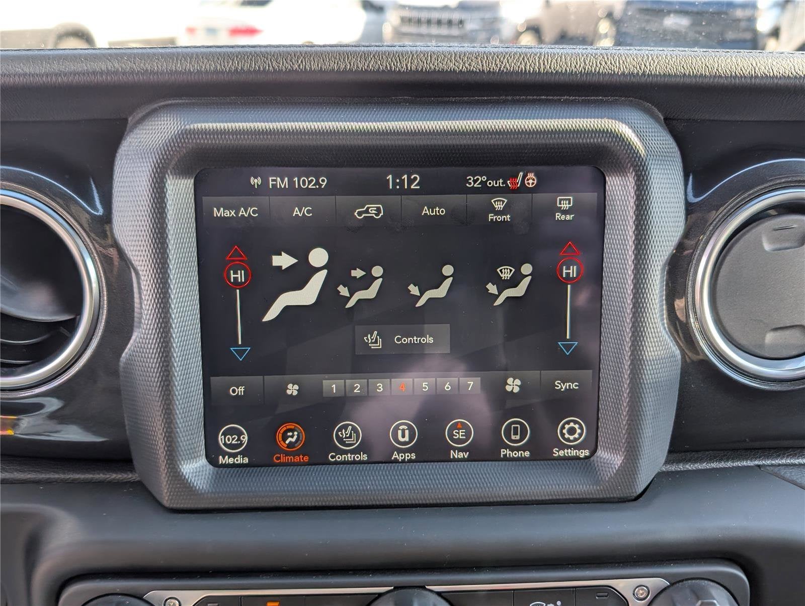 2021 Jeep Wrangler Unlimited Sahara Altitude