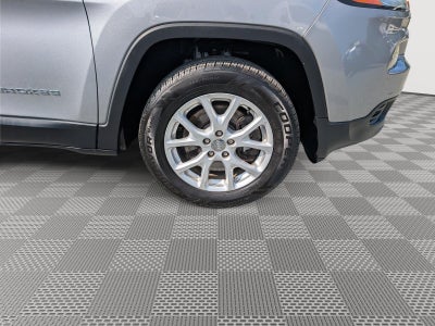 2015 Jeep Cherokee Sport